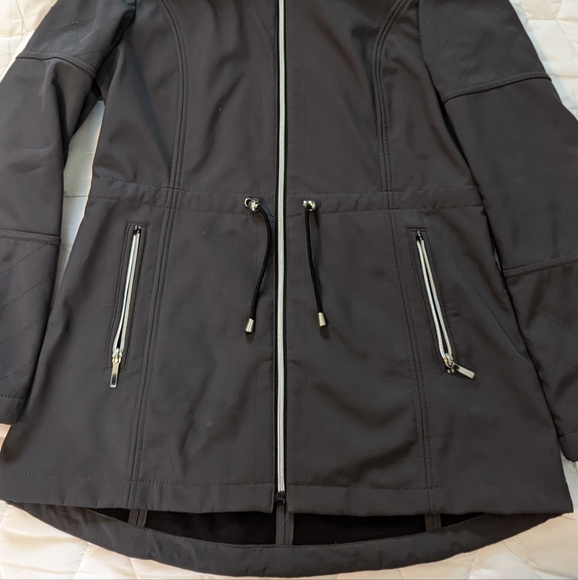 Softshell Jacket - Picture 4 of 10